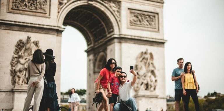 Chine: toujours moins de voyageurs qu’avant la pandémie