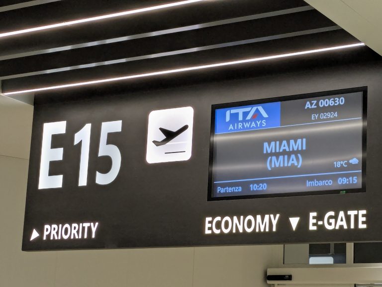 ITA a tout d'une low-cost. Test Rome-Miami en éco