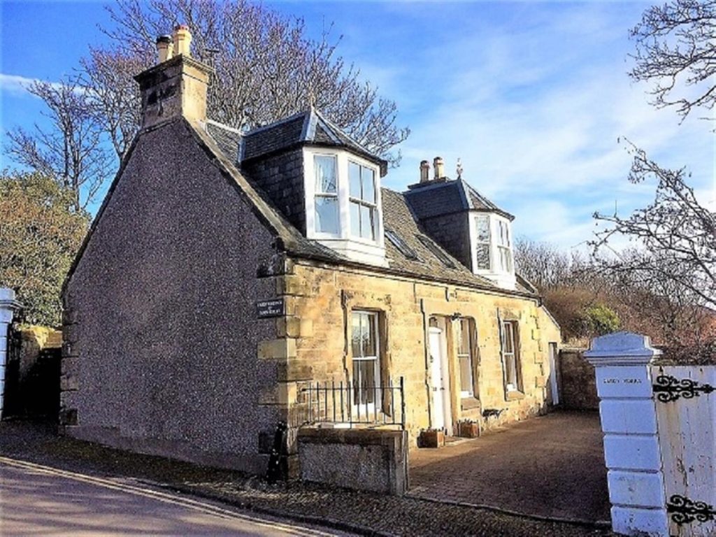 Pourquoi ne pas séjourner dans un cottage vue sur mer en Ecosse?