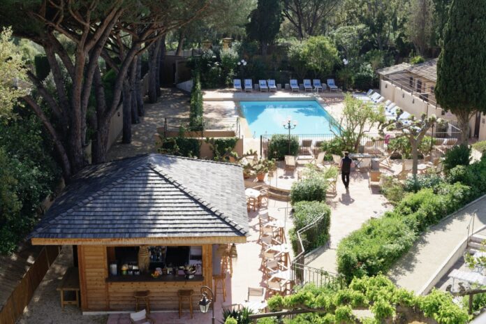 Authentic Hotel & Cruise à Saint-Tropez​: La Ferme d'Augustin