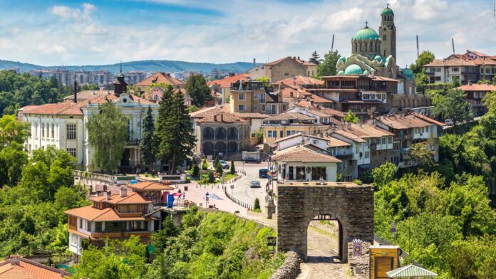 La Bulgarie va adopter l’euro et encourager le tourisme