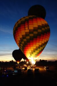 Excursions en montgolfière: encore un grave accident au Brésil
