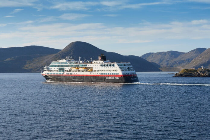 Fuir la canicule sur une croisière Hurtigruten sur la côte norvégienne