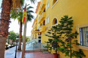 Espagne: un hôtel scellé et 200 clients pris au piège d’un litige administratif