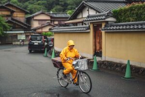 Le typhon Nari approche de la région japonaise de Kanto