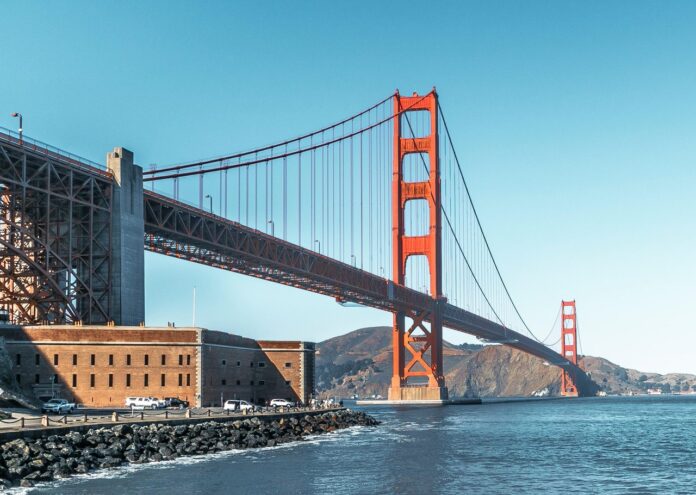 Le pont du Golden Gate, incontournable lors d’un voyage à San Francisco.