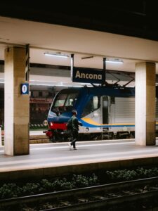 Menace sur les trains de nuit: une initiative durable en péril