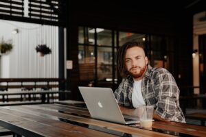 Amex GBT lance Travel Toolbox, une plateforme digitale pour la gestion des voyages d'affaires des PME