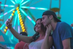 GetYourGuide dévoile l’impact des réseaux sociaux sur les jeunes français