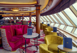 Cunard QE-Commodore Club