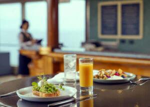 Cunard QE-Wellness cafe