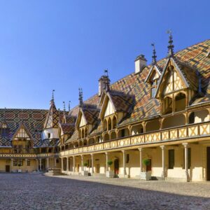 Dans quelques jours commence la vente des vins des Hospices de Beaune