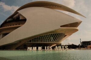 Valencia: plus accessible que jamais depuis les grandes villes françaises