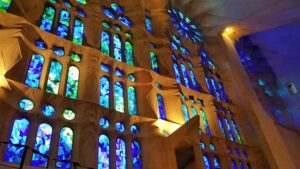 La Sagrada Família de Barcelone devient l'église la plus haute du monde