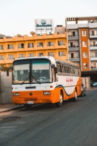 Hurghada: nombreux touristes blessés dans un accident de bus