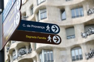 La Sagrada Família de Barcelone devient l'église la plus haute du monde