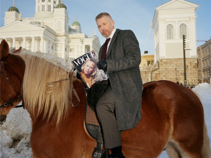 La ville d'Helsinki, en collaboration avec l'acteur Janne Hyytiäinen, invite Pamela Anderson à Helsinki pour découvrir ses racines. Photo de Akseli Valmünen (1)
