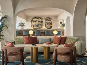 W Sardinia à Poltu Quatu: luxe et design audacieux