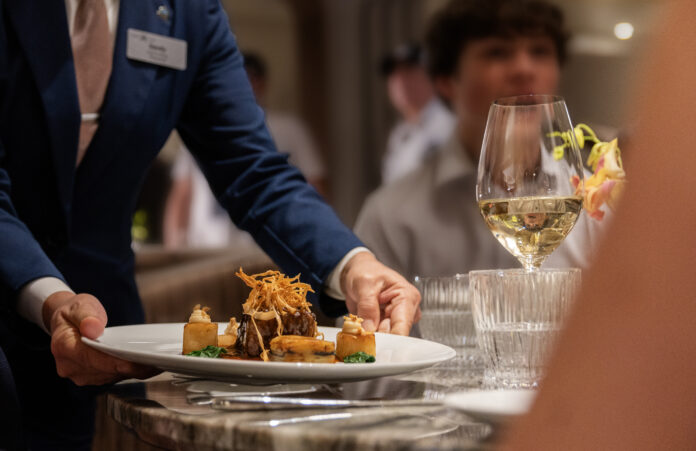 Forbes donne 5 étoiles à un restaurant Celebrity Cruises