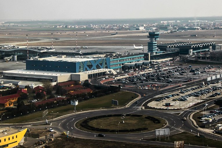 L’aéroport Henri-Coandă de Bucarest