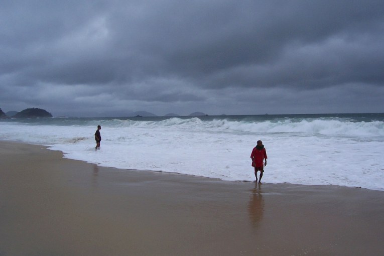 Ciel menaçant au-dessus du littoral