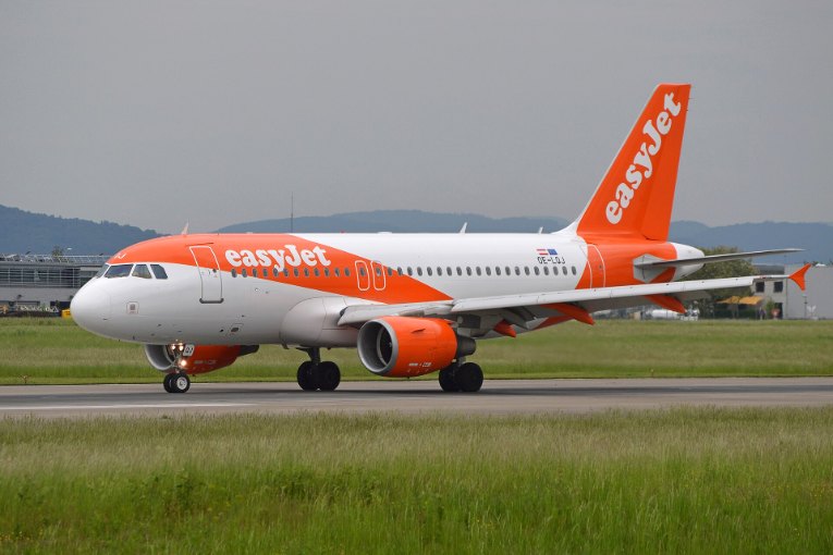 Un Airbus A319 easyJet à l’EuroAirport Bâle-Mulhouse