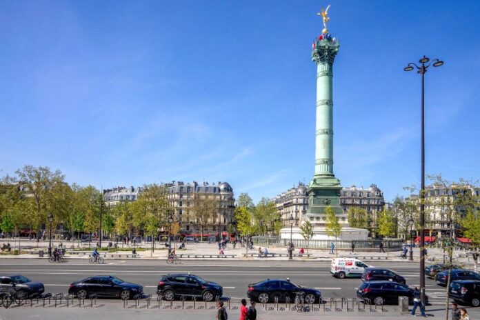 La place de la Bastille et la colonne de Juillet à Paris