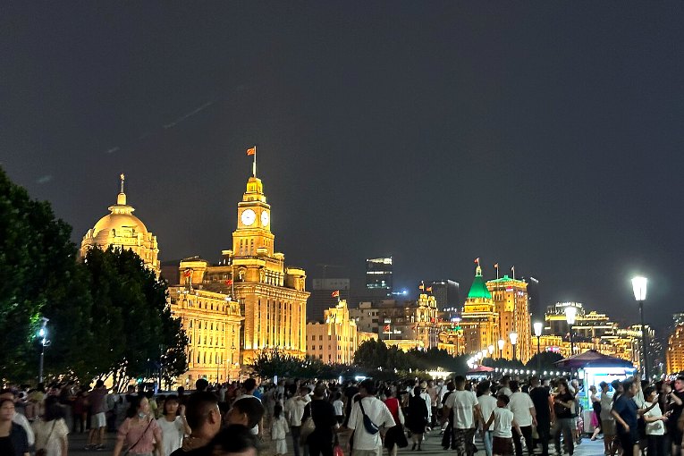 Le Bund illuminé à Shanghai