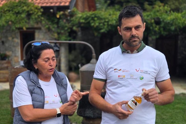 Producteurs participant au projet TUI Field to Fork en Macédoine du Nord